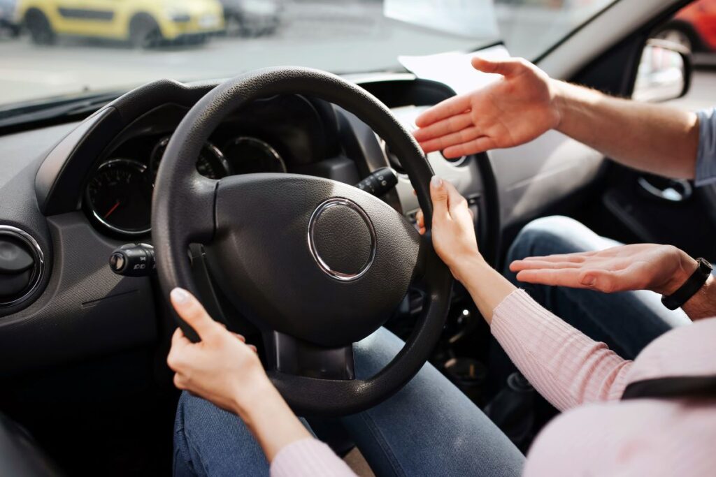 Срок действия свидетельства автошколы